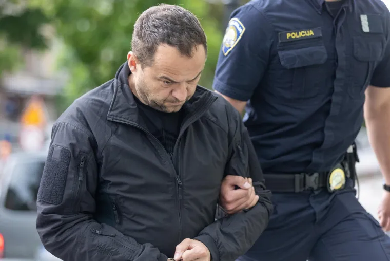 Ovo su osumnjičeni za preprodaju 300 kg marihuane i 700 kg konoplje