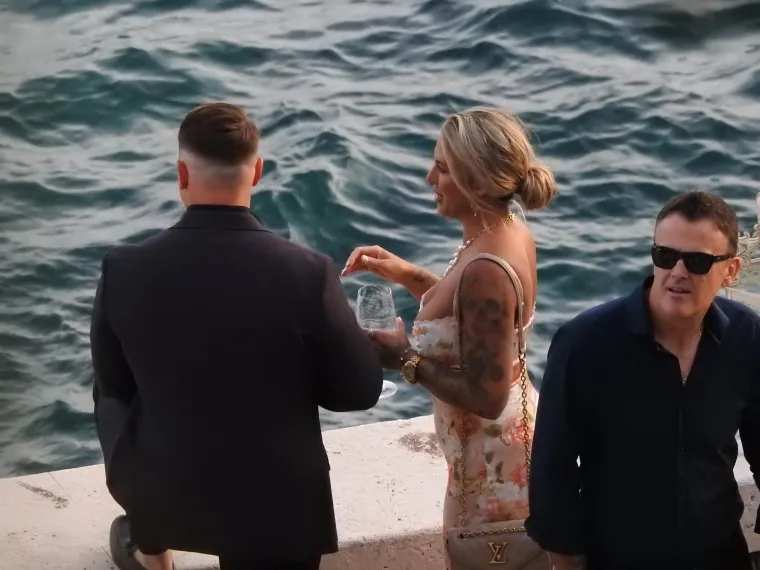Primanje uoči vjenčanja Liama Stewarta i Nicole Artukovich