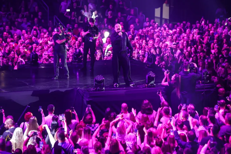 Tony Cetinski napravio spektakl za pamćenje u zagrebačkoj Areni: Pogledajte tko se pojavio