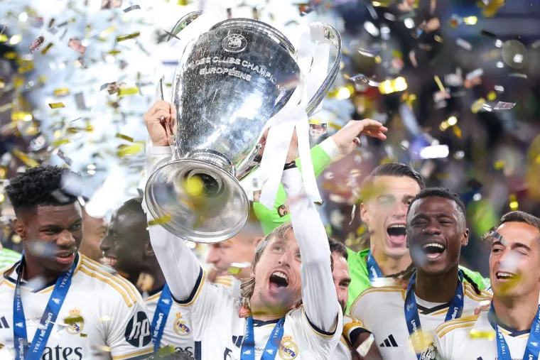 Dok je Modrić slavio novi naslov, oglasio se Perez i otkrio njegovu budućnost