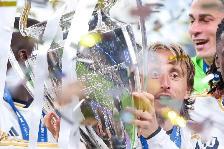 Dok je Modrić slavio novi naslov, oglasio se Perez i otkrio njegovu budućnost