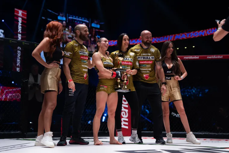 Spektakl u Beogradu opravdao očekivanja: Veliku pažnju plijenile su i ring djevojke