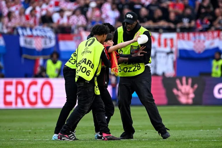 Ovo se nije vidjelo u tv prijenosu: Pogledajte &scaron;to su Albanci napravili nakon posljednjeg sučevog zvižduka