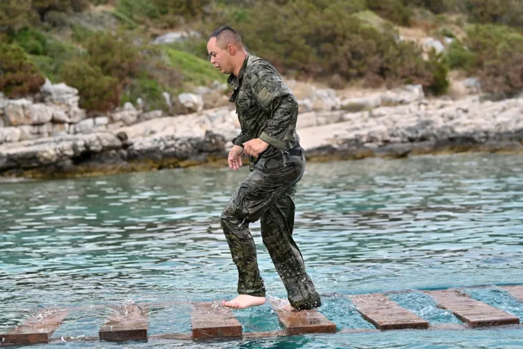 Hrvatski vojnici prošli zahtjevnu obuku na Korčuli