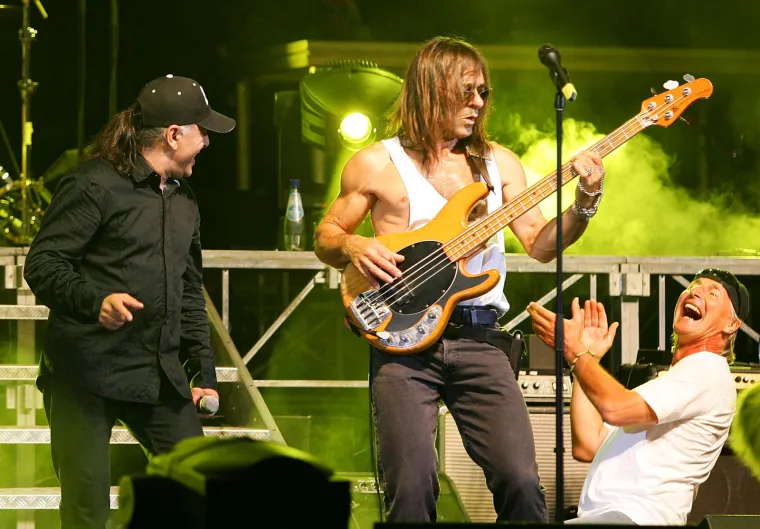 Sjećate li se ovog? Bare, Dino i Aki pjevali protiv droge. Pogledajte tko je sve jo&scaron; bio