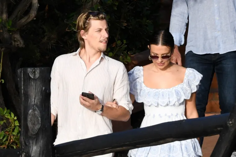 Bon Jovi i dalje drži svijeću sinu i snahi na medenom mjesecu: Pridružila mu se i žena