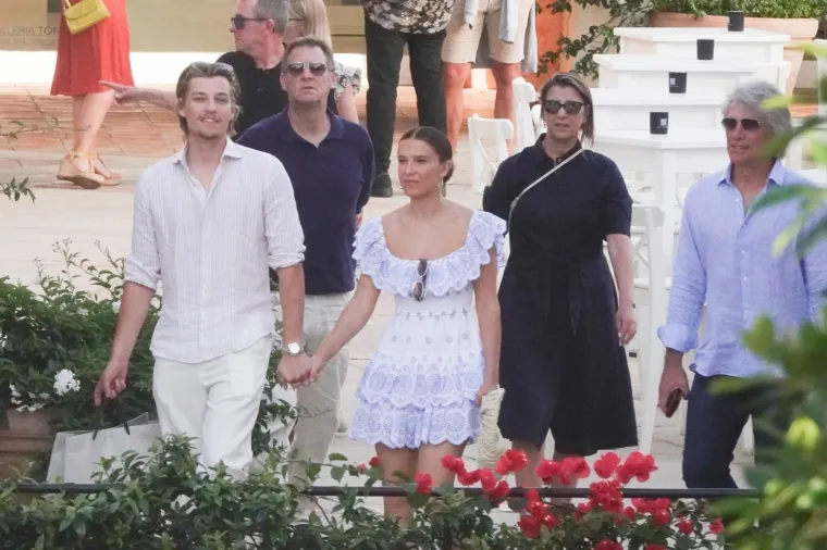 Bon Jovi i dalje drži svijeću sinu i snahi na medenom mjesecu: Pridružila mu se i žena