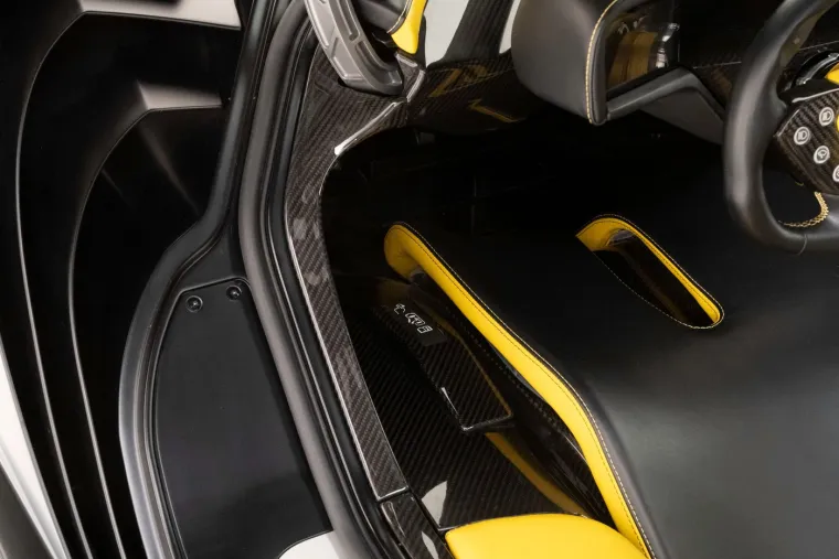 Najbrži električni automobil ide na dražbu, u pitanju je monstrum koji može dosegnuti 437 km/h!