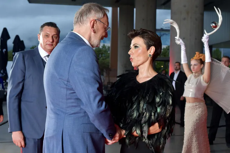 Baby Lasagna rasturio na velikoj proslavi 65. rođendana Večernjeg lista