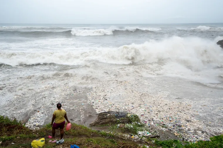 Razoran uragan sravnio sa zemljom karipski otok: 'Sve je izbrisano'