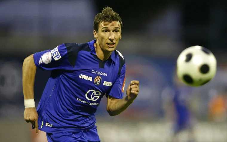 Mario Mandžukić - Zagreb -&gt; Dinamo - 1.5 milijuna eura