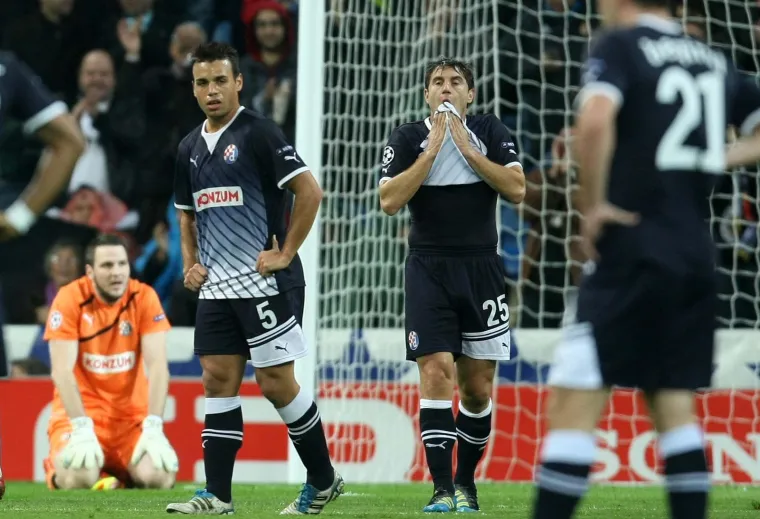 Adrian Calello - Independiente -> Dinamo - 2.2 milijuna eura