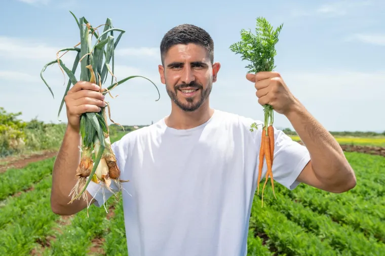 Znate li što je po zanimanju Vatreni kojeg opušta pomaganje roditeljima oko poljoprivrednih poslova