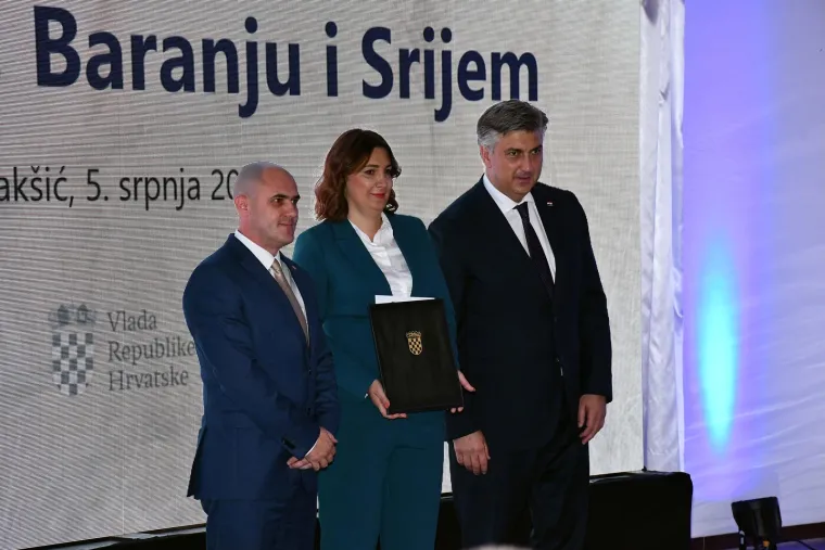 O čemu to razmi&scaron;lja Andrej Plenković?