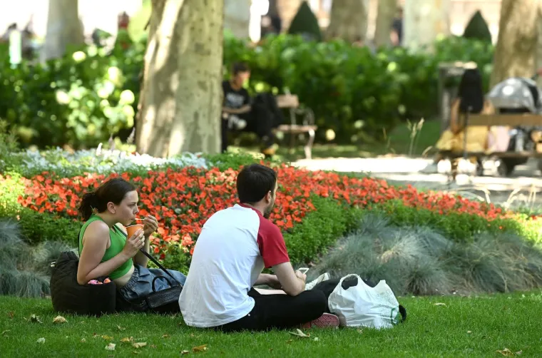 Opako vrije u metropoli! Šarene kombinacije dodatno podignule temperaturu u usijanom Zagrebu