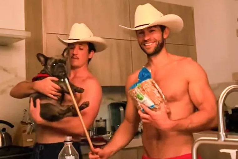 Glumci Chace Crawford i Miles Teller