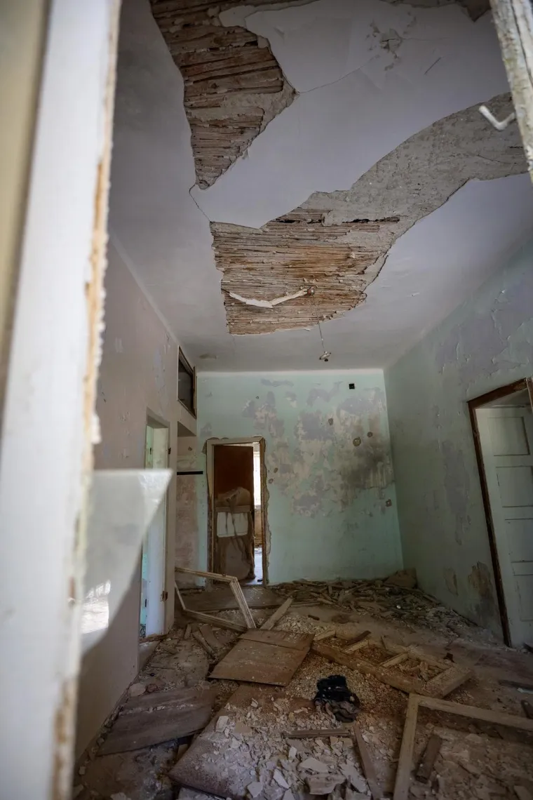 Napu&scaron;ten je već 35 godina, okružen je željezom i zelenilom. Pogledajte kako danas izgleda Goli otok