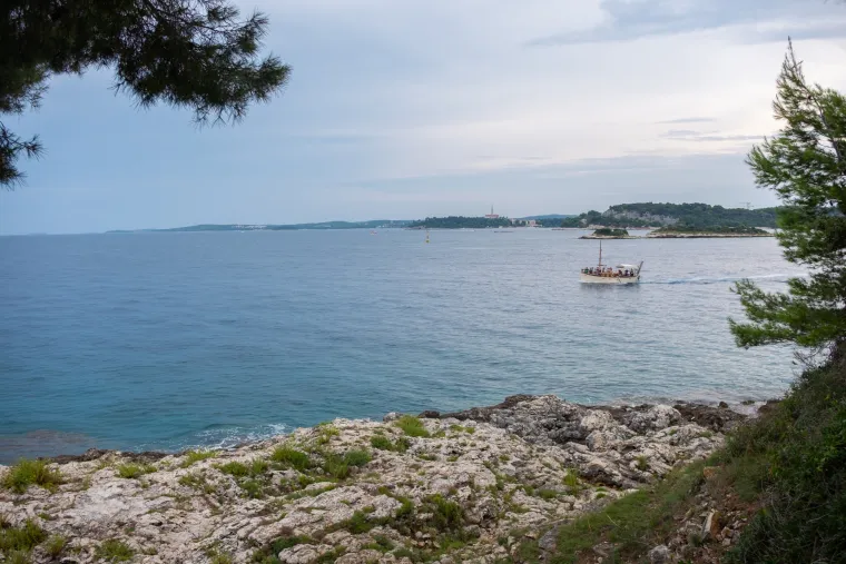 Crveni otok, Rovinj