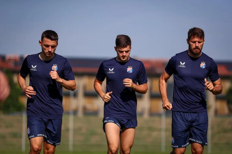 Dinamovci trenirali na paklenoj vrućini, a danas jo&scaron; moraju i odigrati utakmicu