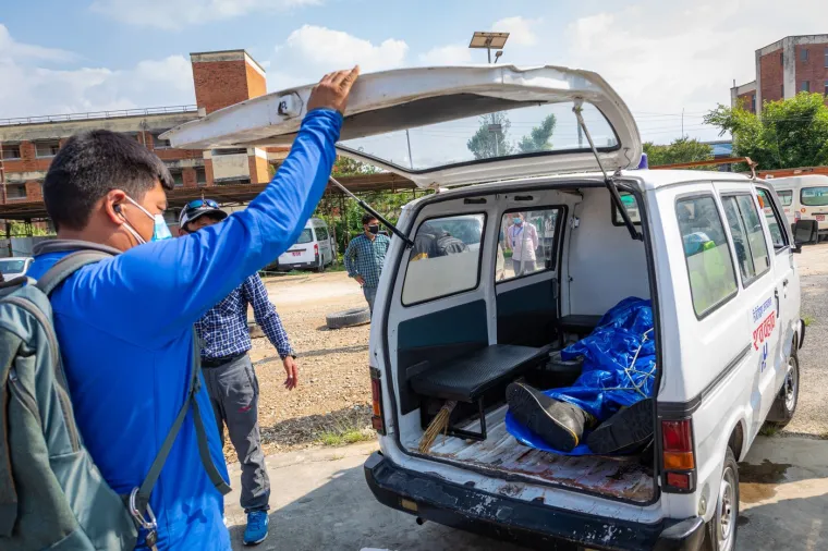 Liu je imao 55 godina kada je preminuo spu&scaron;tajući se s planine.