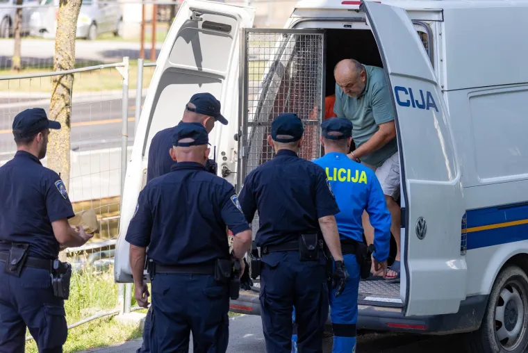 Ovo su lica osumnjičenih za zločine iz '91. kod Vukovara: Zarobili su i zlostavljali'