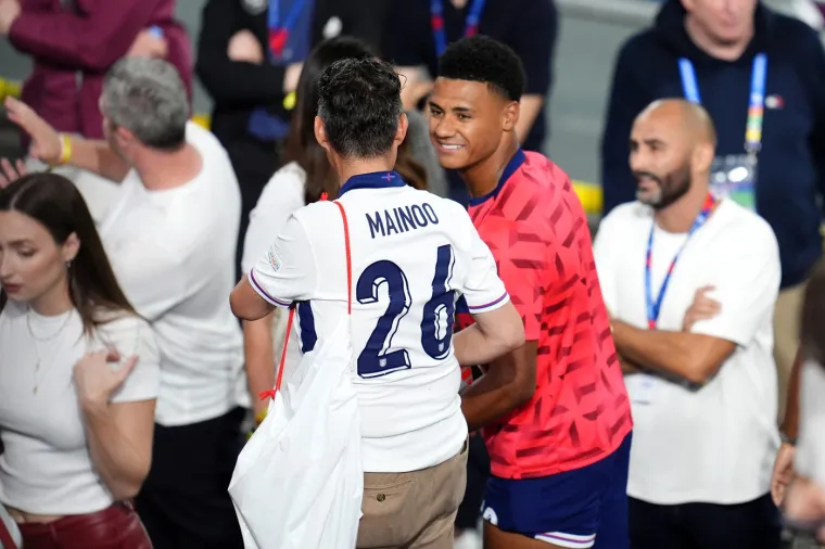 Engleski junak nakon gola u 90. za finale Eura pokazao kakav je frajer: Svi pričaju o poljupcu godine