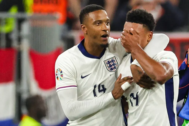 Engleski junak nakon gola u 90. za finale Eura pokazao kakav je frajer: Svi pričaju o poljupcu godine