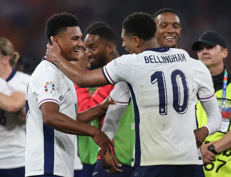 Engleski junak nakon gola u 90. za finale Eura pokazao kakav je frajer: Svi pričaju o poljupcu godine