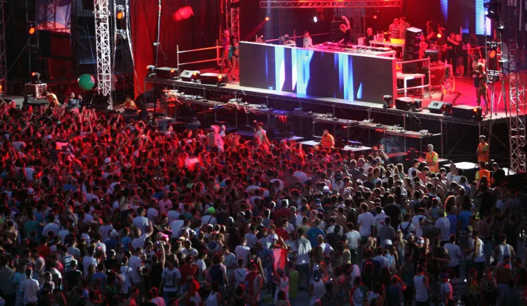 Danas počinje Ultra Europe u Splitu: Pogledajte kakva je atmosfera vladala 2013. godine