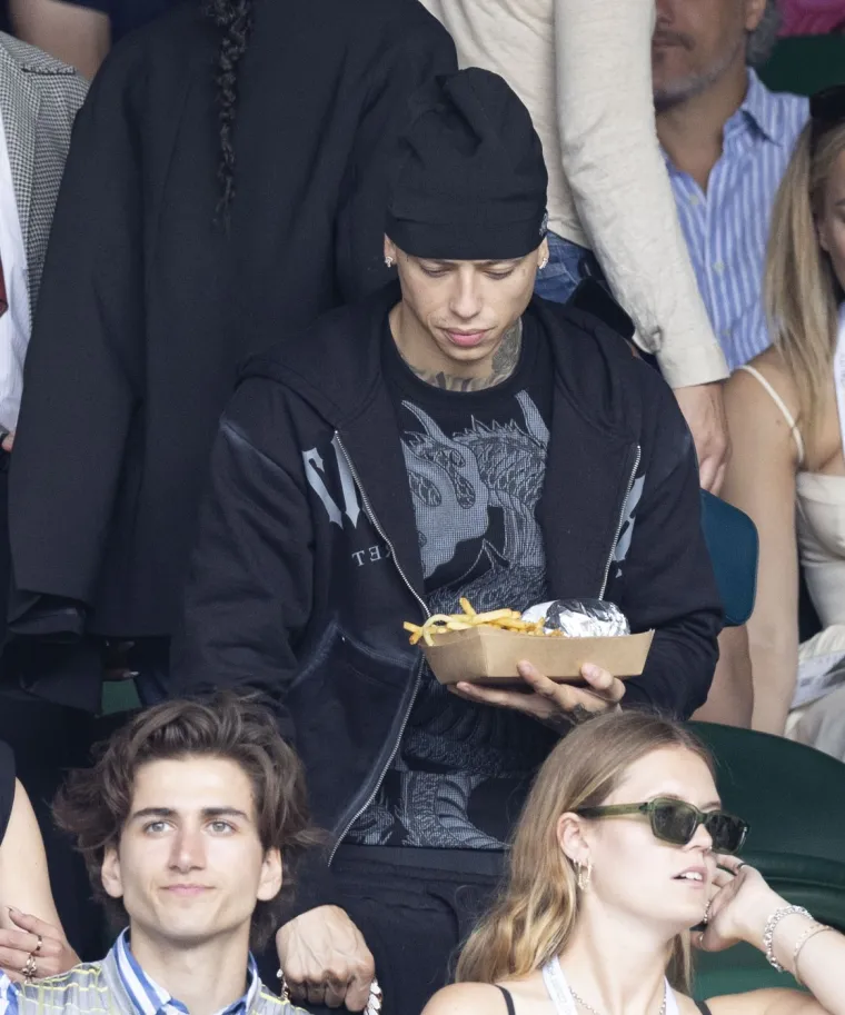 Margot Robbie pokazala trudnički trbuh na Wimbledonu: Pojavili su se i drugi slavni