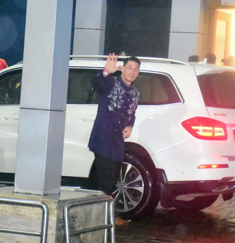 Kardashianke na svadbi sina najbogatijeg Azijanca, odjevnom kombinacijom ukrale show svima