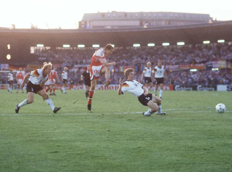 Pogledajte sva finala Eura dosad: Od Panenke, bombe Van Bastena do zlatnog gola i grčke senzacije