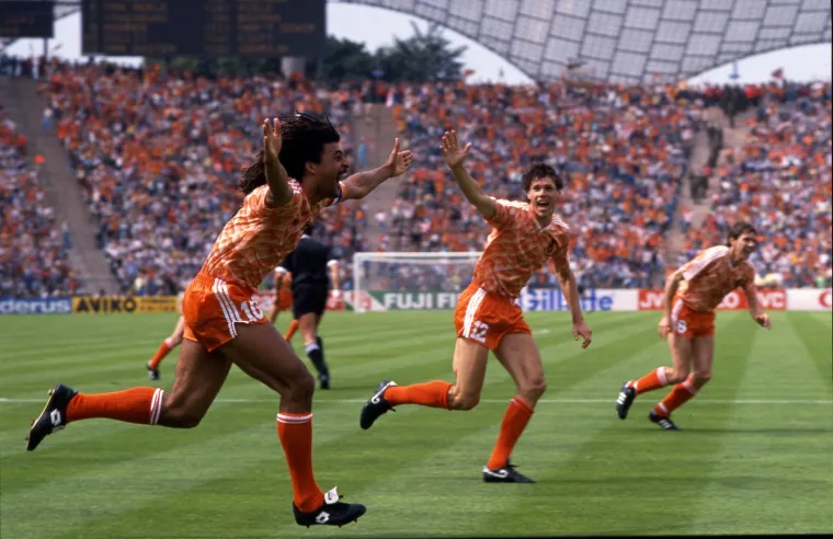 Pogledajte sva finala Eura dosad: Od Panenke, bombe Van Bastena do zlatnog gola i grčke senzacije