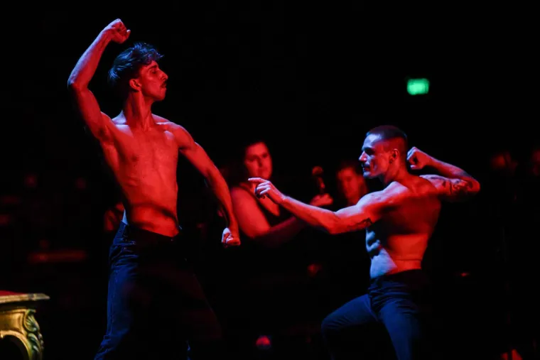 Spektakularna queer opera održana u HNK: Pogledajte atmosferu