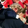 Prve slike užasa kad je upucan bivši američki predsjednik Donald Trump