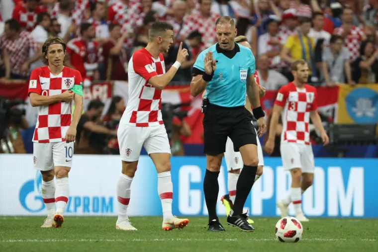 Pitana, neutje&scaron;ni Modrić i Kolindini zagrljaji - dan koji hrvatski navijači ne zaboravljaju