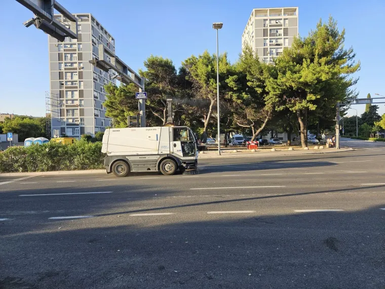 Splitska Čistoća imala pune ruke posla: Jutro nakon Ultre smeća gotovo pa nema