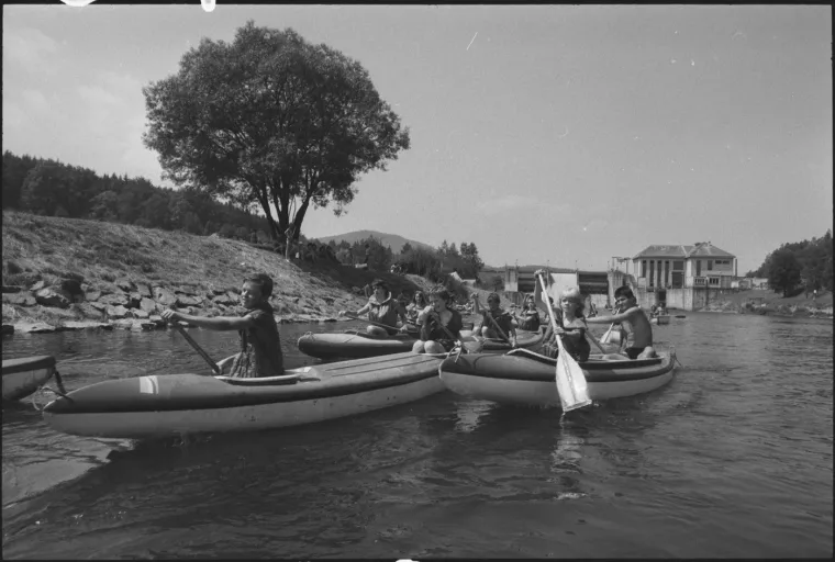 Ovako se ljetovalo u doba komunizma: More je za mnoge tada bilo san, pa se i tako hladilo na vruć dan