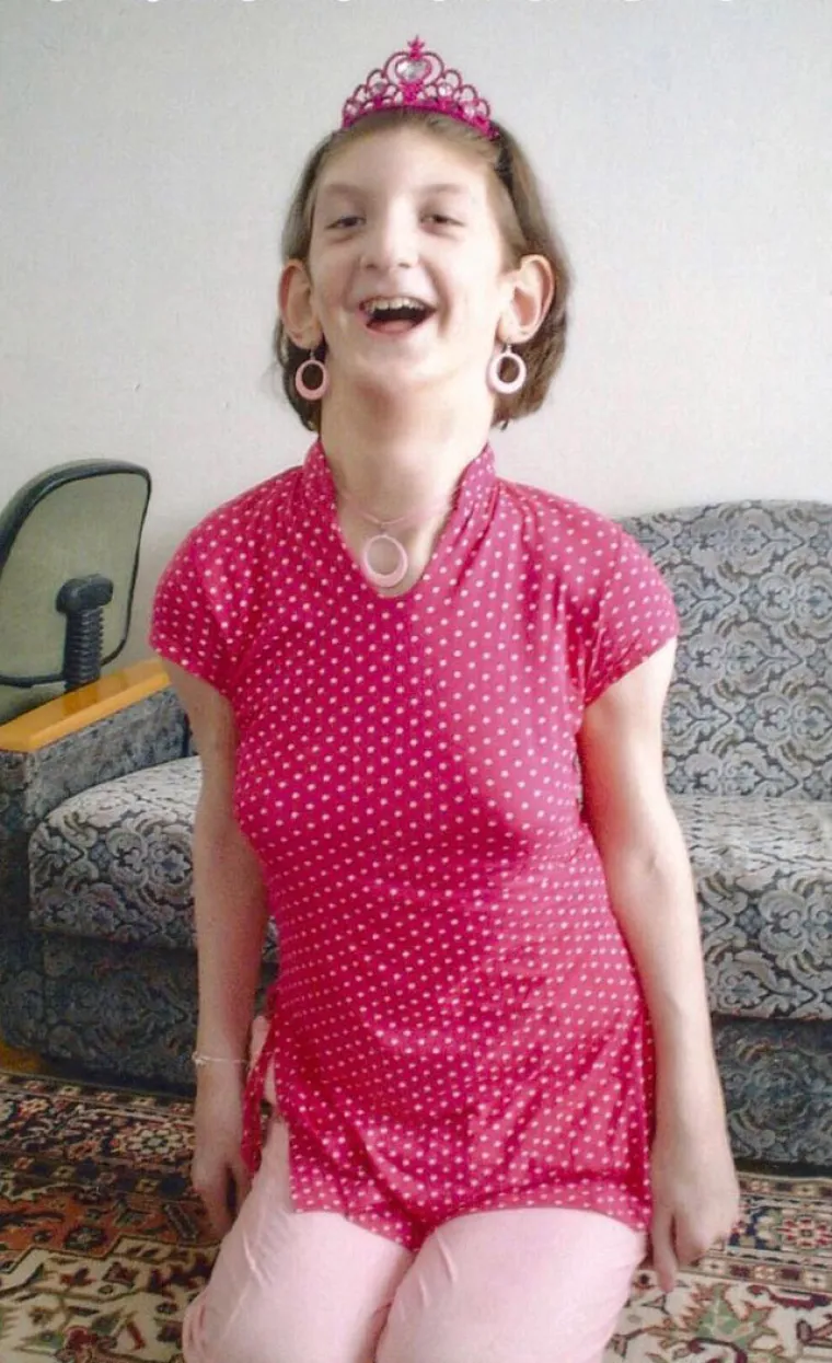 Na svijet je stigla dugačka nevjerojatnih 59 centimetara! Danas je najvi&scaron;a žena na svijetu