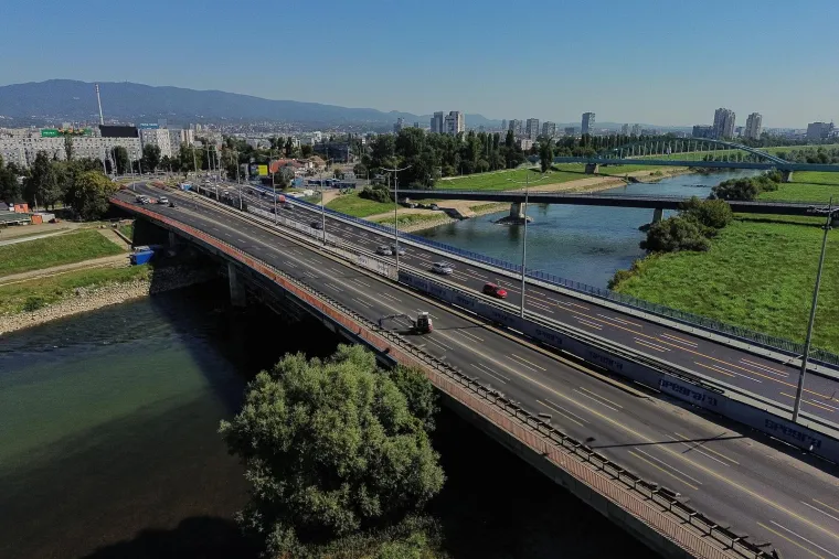 Obnovljen dio Jadranskog mosta: Ovako iz zraka izgleda nova regulacija prometa