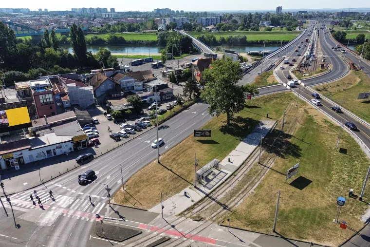 Obnovljen dio Jadranskog mosta: Ovako iz zraka izgleda nova regulacija prometa