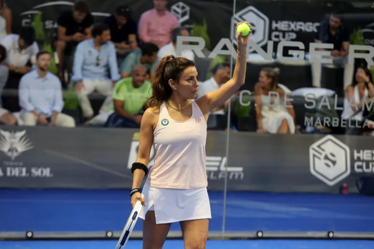 Eva Longoria zaigrala tenis za hvalevrijednu svrhu. Pogledajte kako joj je išlo