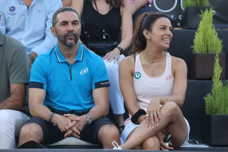Eva Longoria zaigrala tenis za hvalevrijednu svrhu. Pogledajte kako joj je išlo