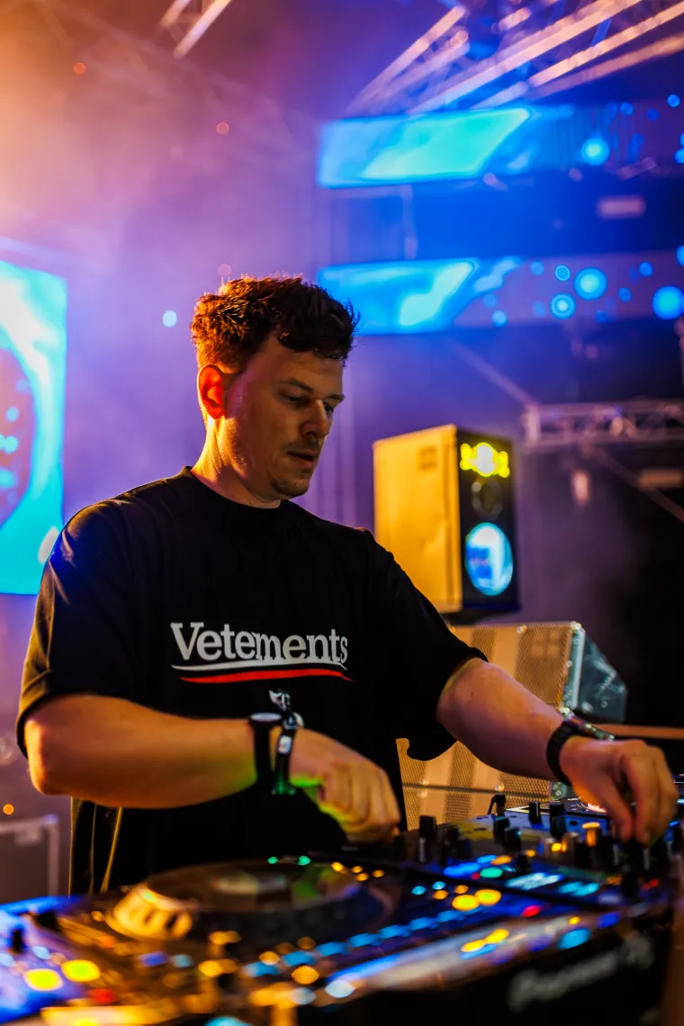 Ni kiša nije pokvarila 'Ultru' u Međimurju, zvijezda večeri: Fedde le Grand. Ovako je izgledao prvi dan Forestlanda