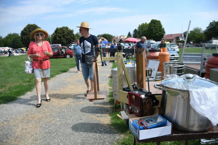 I Ante i Broz dobro prodaju se skroz: Evo &scaron;to sve nudi jedan od najpopularnijih hrvatskih buvljaka
