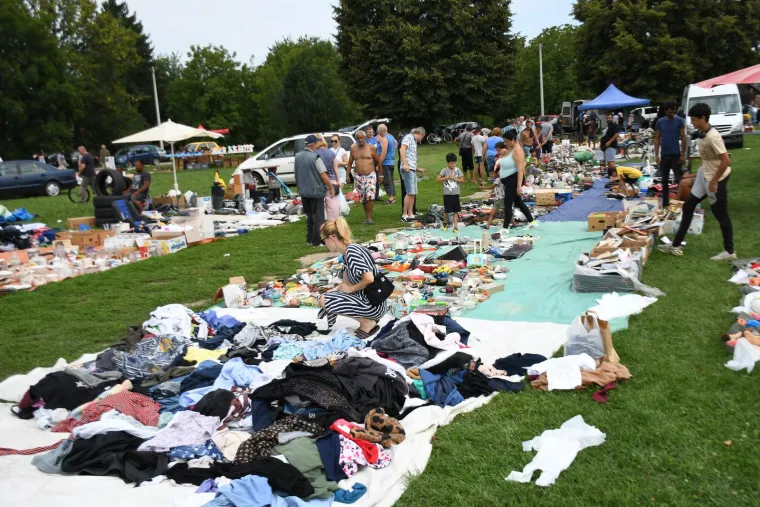 I Ante i Broz dobro prodaju se skroz: Evo &scaron;to sve nudi jedan od najpopularnijih hrvatskih buvljaka