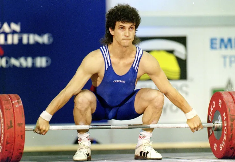 SYDNEY 2000 (1) - Nikolaj Pešalov, dizanje utega do 62 kg. 