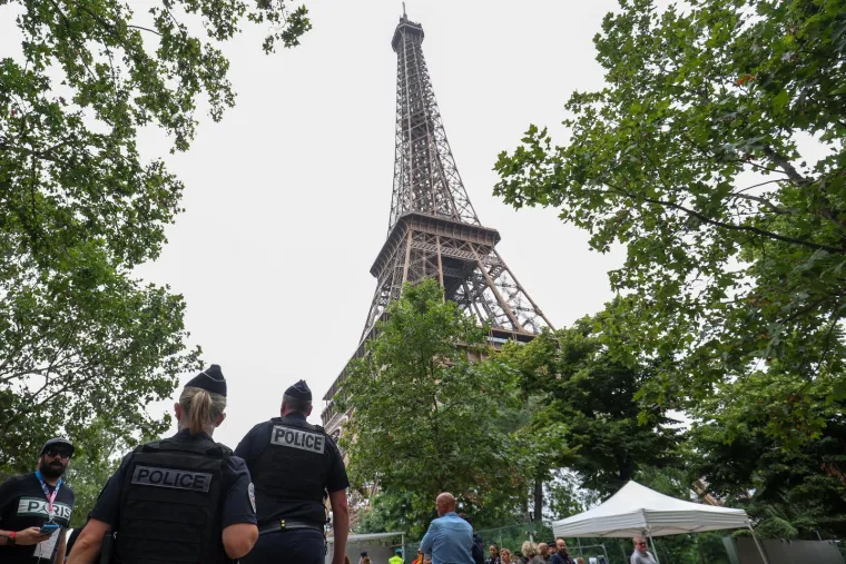 Ovako je izgledao Pariz kroz objektiv fotoreportera uoči ceremonije otvaranja Olimpijskih igara