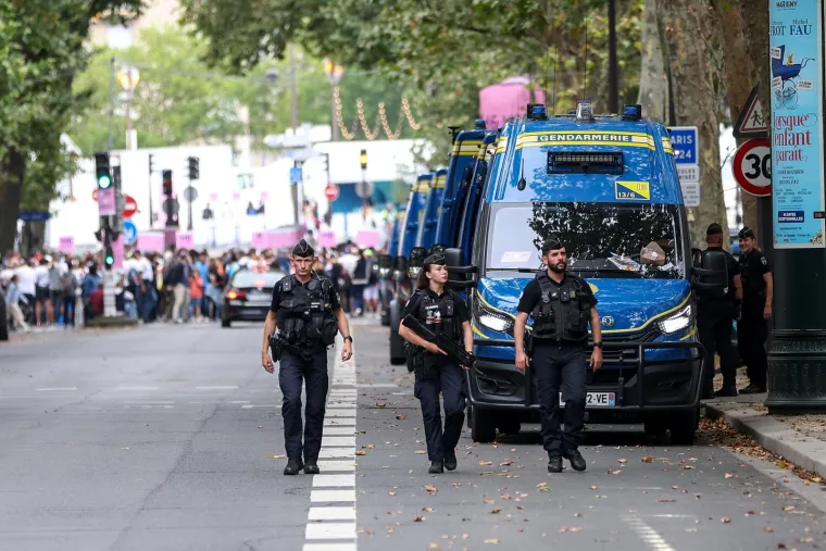 Ovako je izgledao Pariz kroz objektiv fotoreportera uoči ceremonije otvaranja Olimpijskih igara