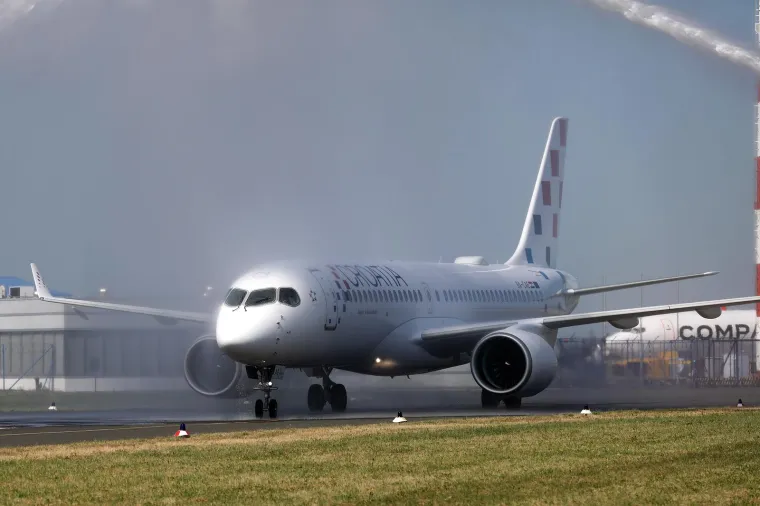 U Zagreb je sletio Airbusa A220, novi zrakoplov Croatia Airlinesa